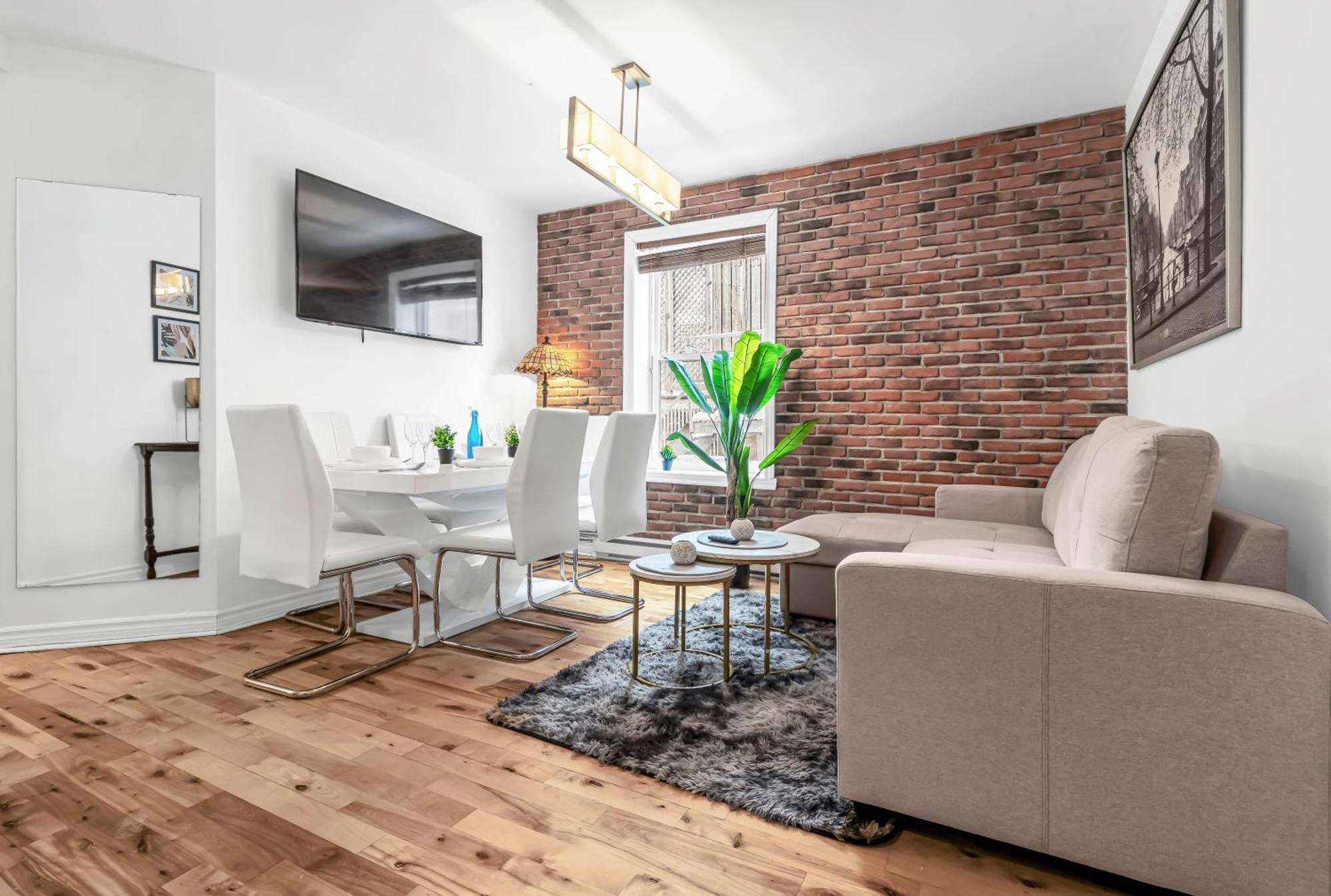 Beautiful 3-Bedrooms In Heart Of Plateau Mont-Royal Montréal Eksteriør billede